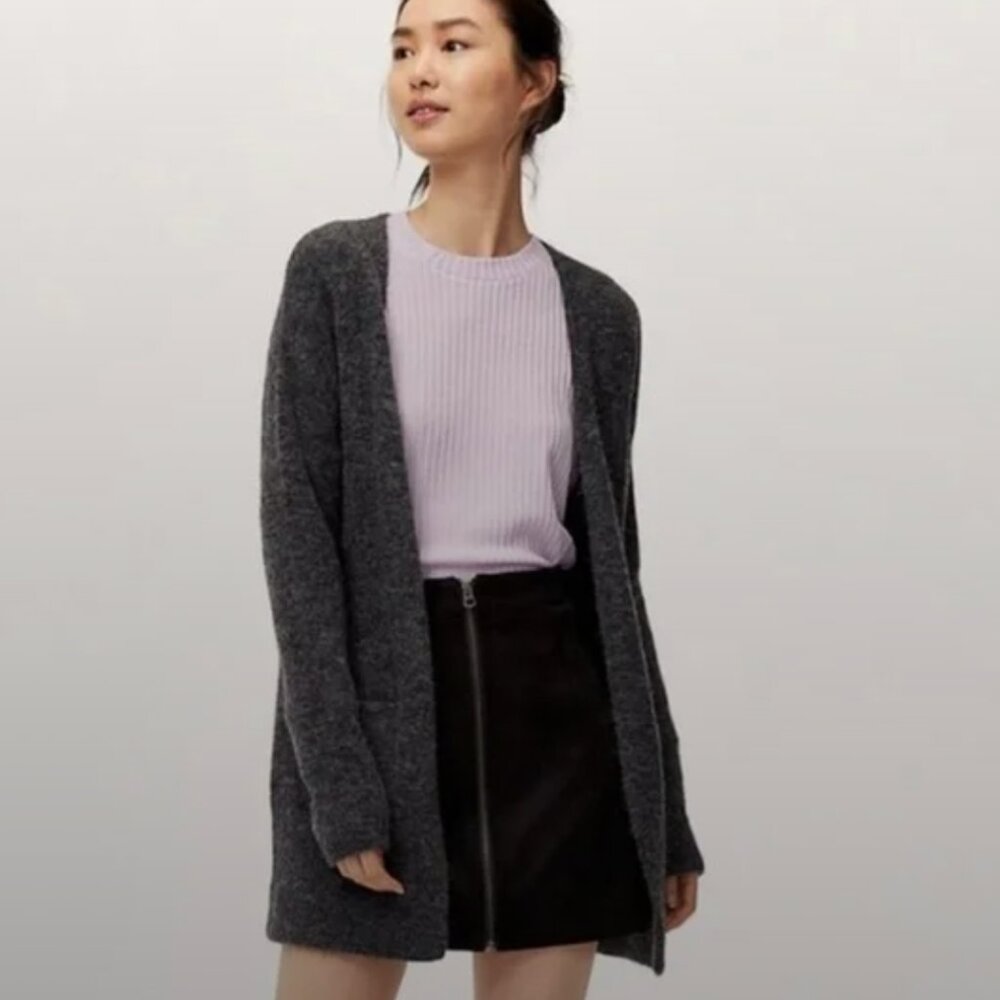 Wilfred Free Aritzia Aronson Sweater Cardigan - Size Medium